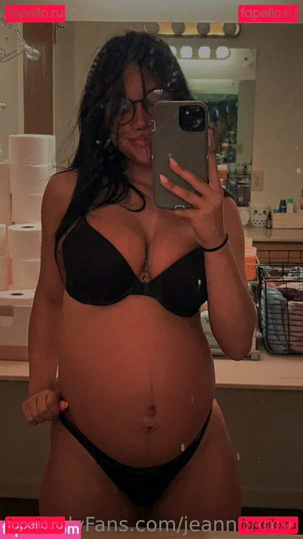 jeannnnnnn Onlyfans Photo Gallery 