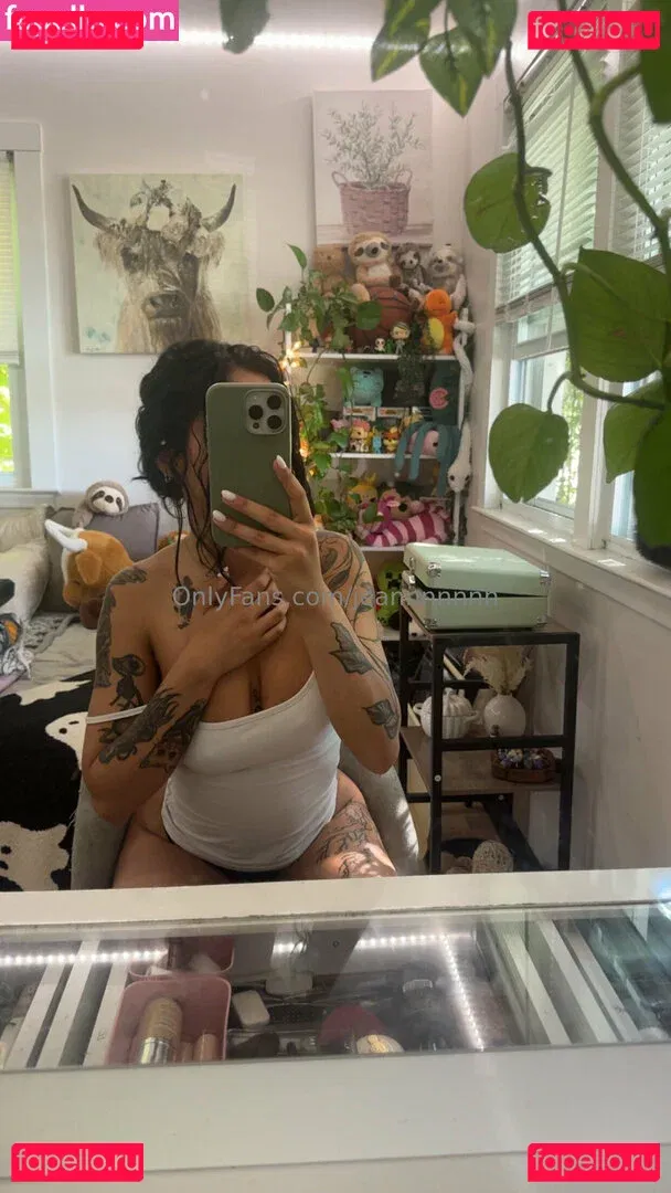 jeannnnnnn Onlyfans Photo Gallery 