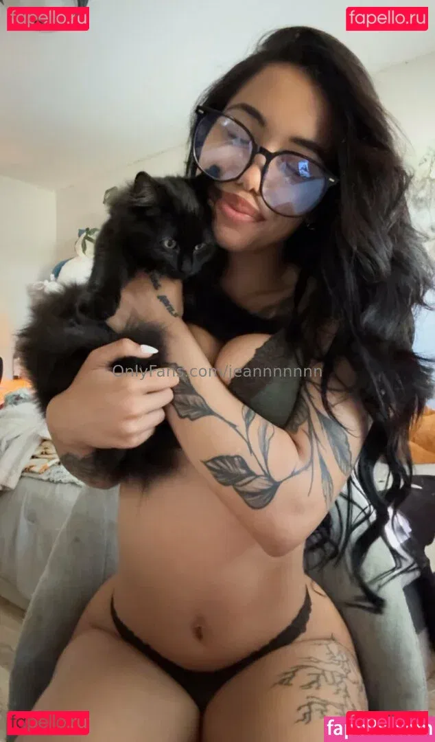 jeannnnnnn Onlyfans Photo Gallery 