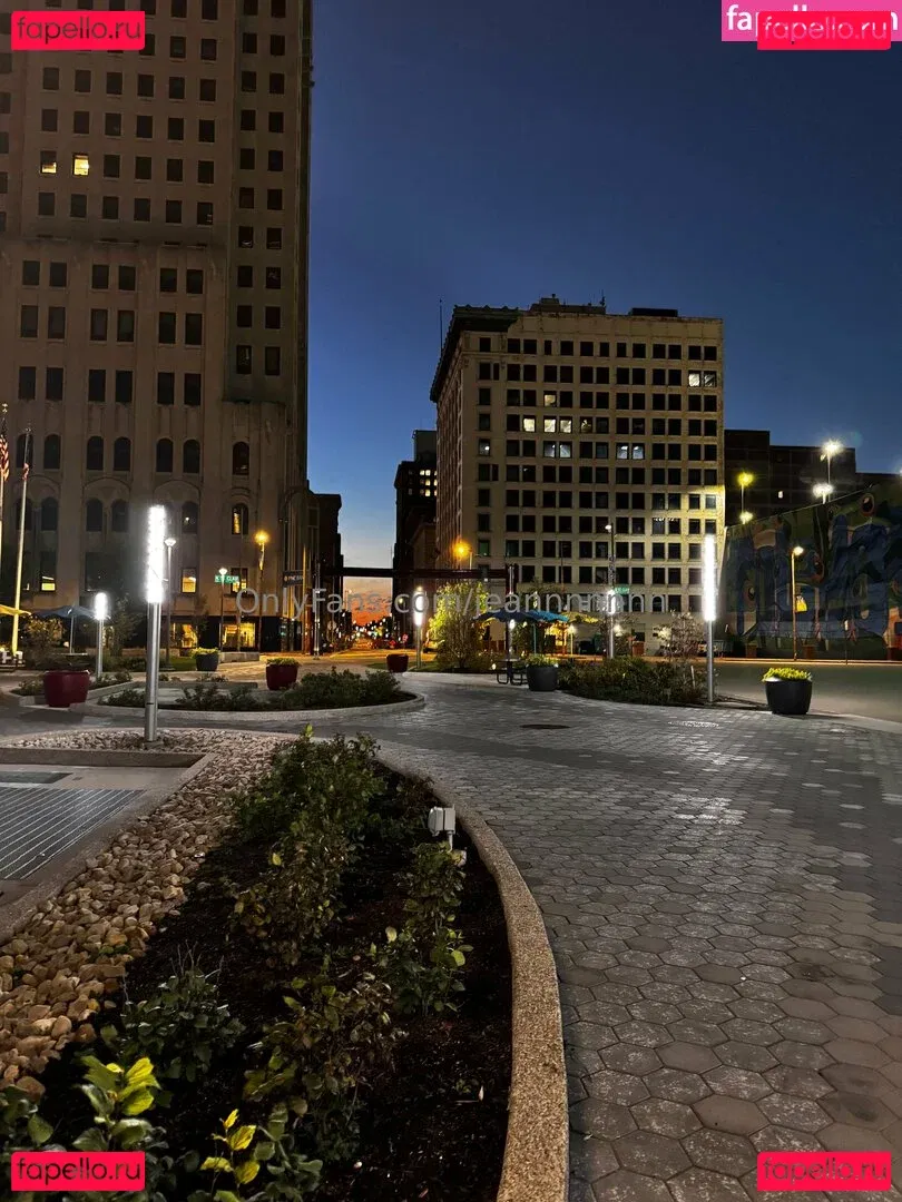 jeannnnnnn Onlyfans Photo Gallery 