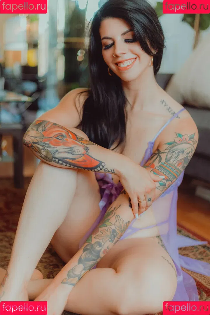 Thatsoraven95 Onlyfans Photo Gallery 