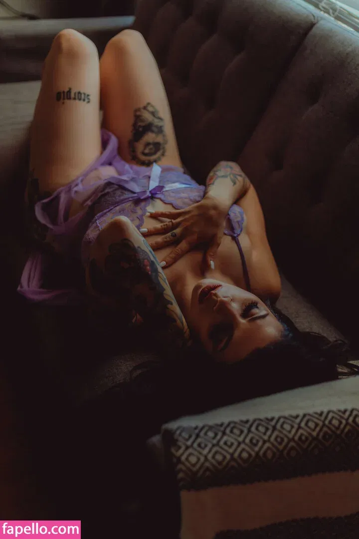 Thatsoraven95 Onlyfans Photo Gallery 