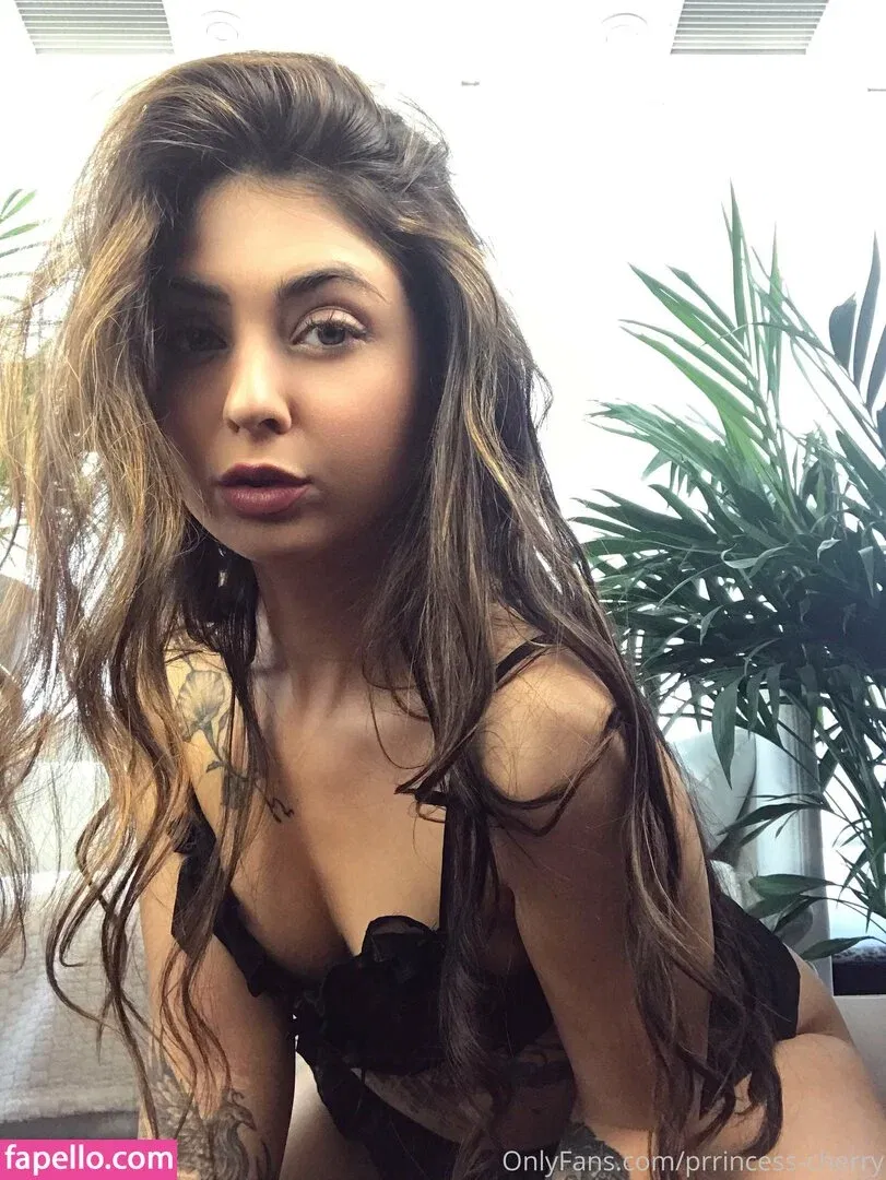 prrincess-cherry Onlyfans Photo Gallery 