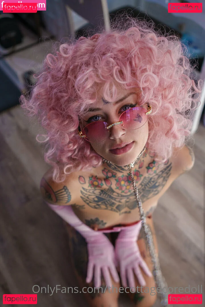 thecottagecoredoll Onlyfans Photo Gallery 
