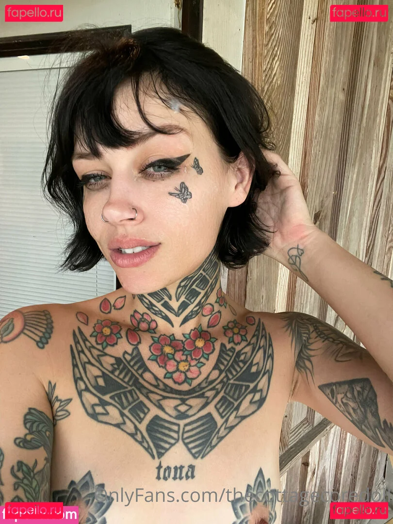 thecottagecoredoll Onlyfans Photo Gallery 