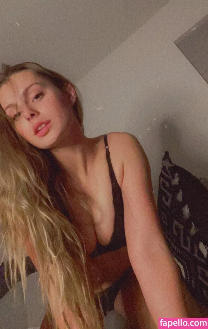 Stepsistaa Onlyfans Photo Gallery 