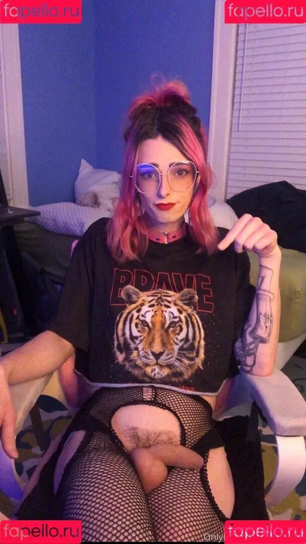 sofiemox Onlyfans Photo Gallery 