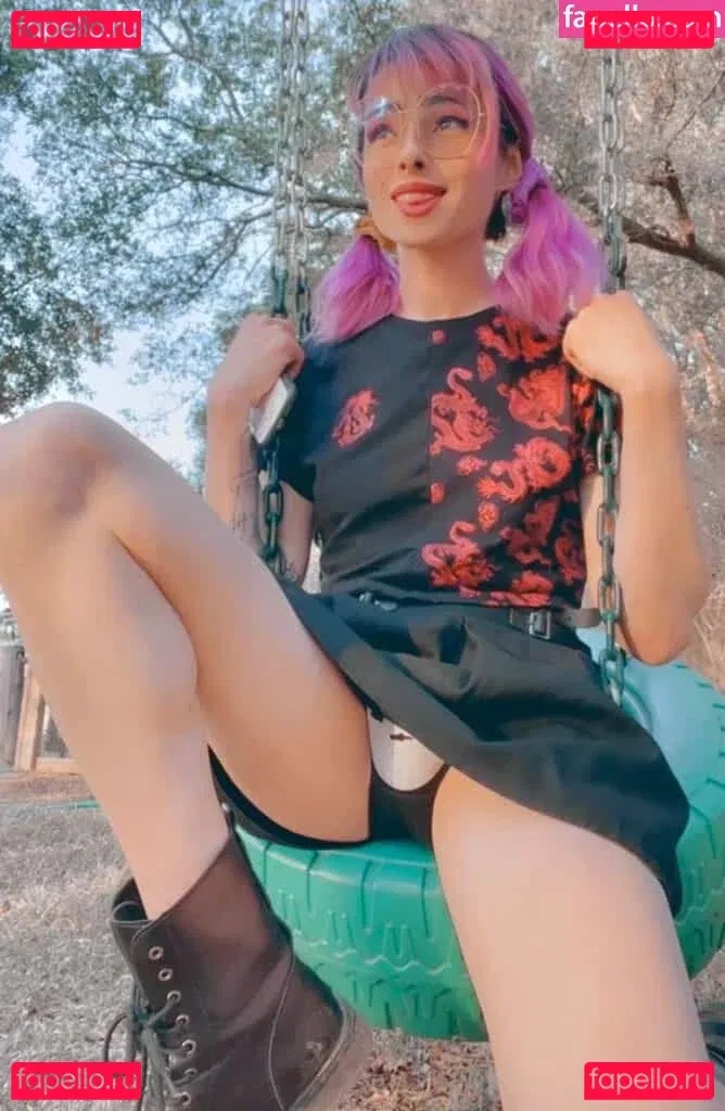 sofiemox Onlyfans Photo Gallery 