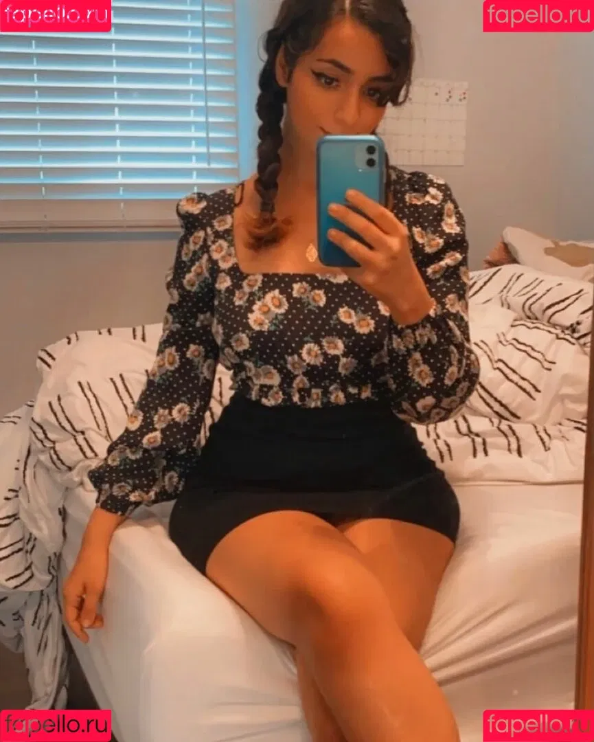 Denims Onlyfans Photo Gallery 