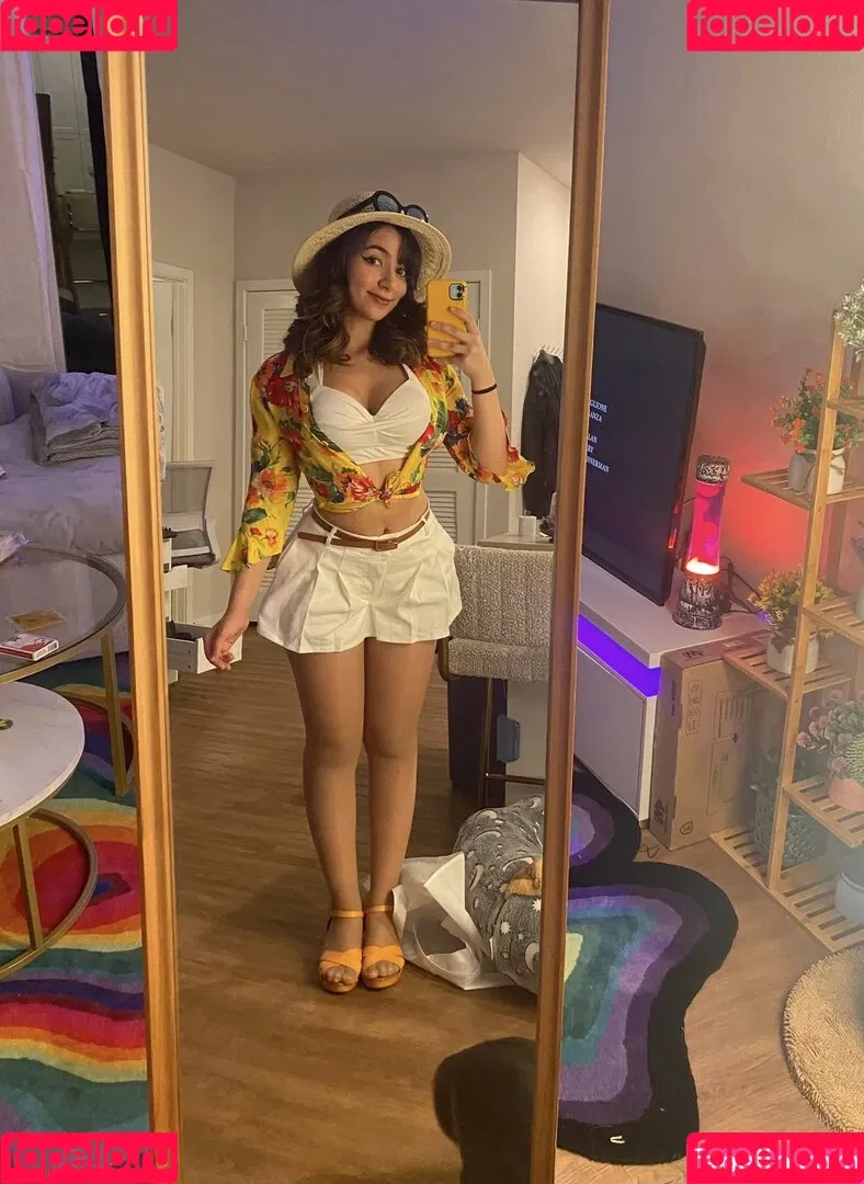 Denims Onlyfans Photo Gallery 