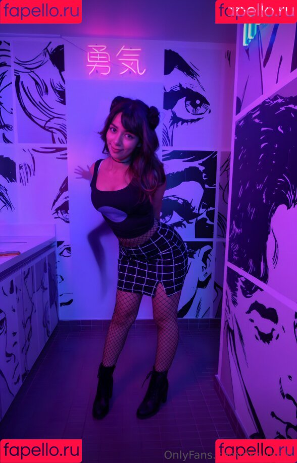 Denims Onlyfans Photo Gallery 