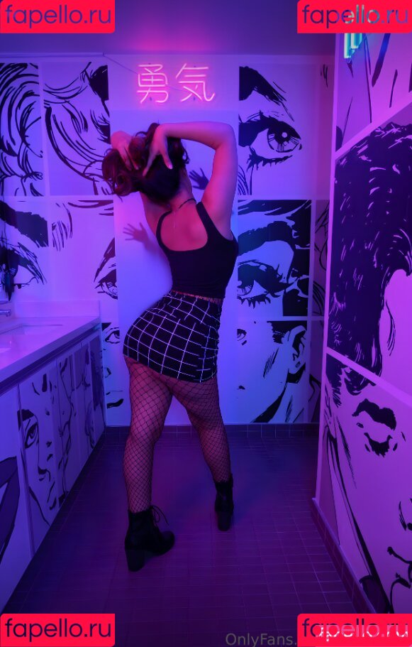 Denims Onlyfans Photo Gallery 