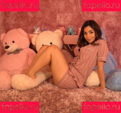 Denims Onlyfans Photo Gallery 