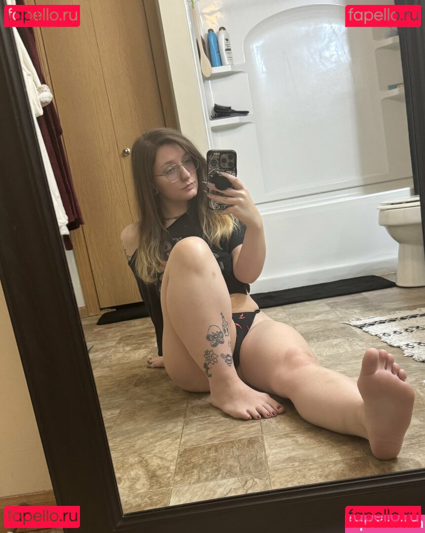 morgan_is_tired Nude Onlyfans Photo 10