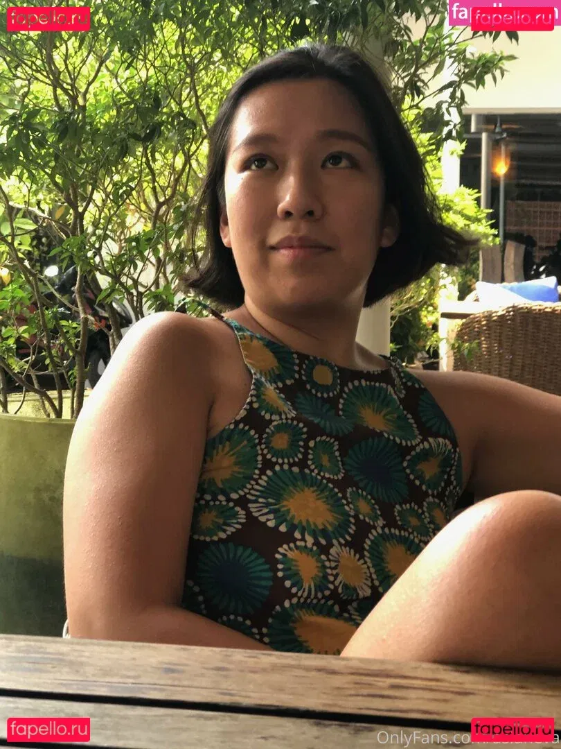 asianeva Onlyfans Photo Gallery 