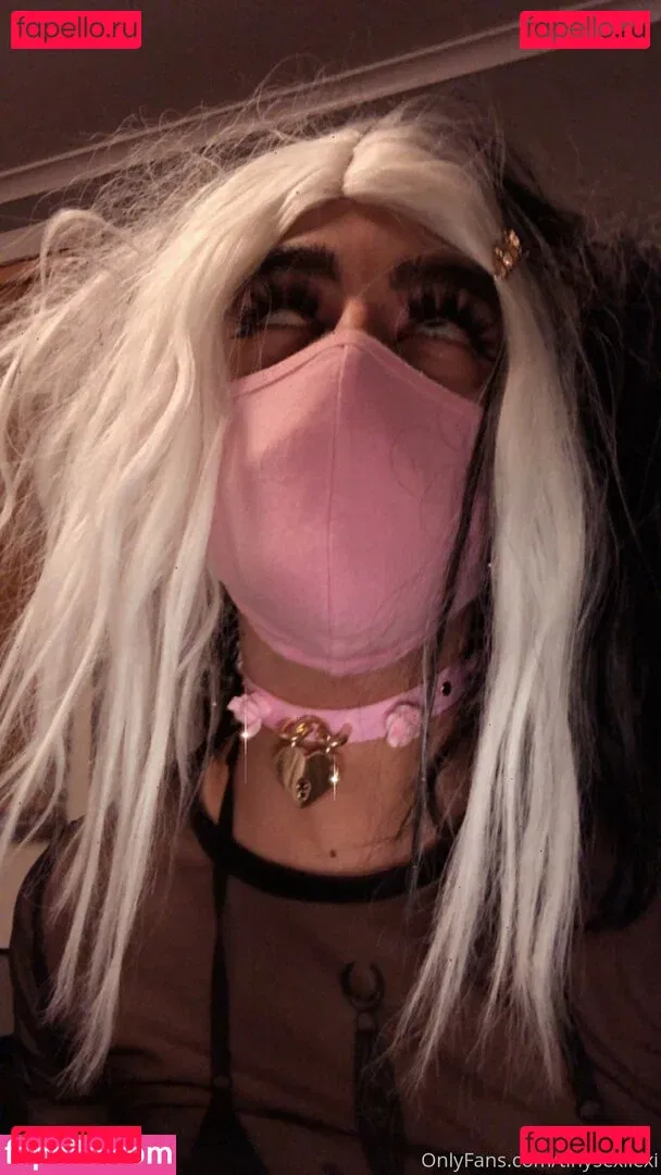 tinysexilexi666 Onlyfans Photo Gallery 