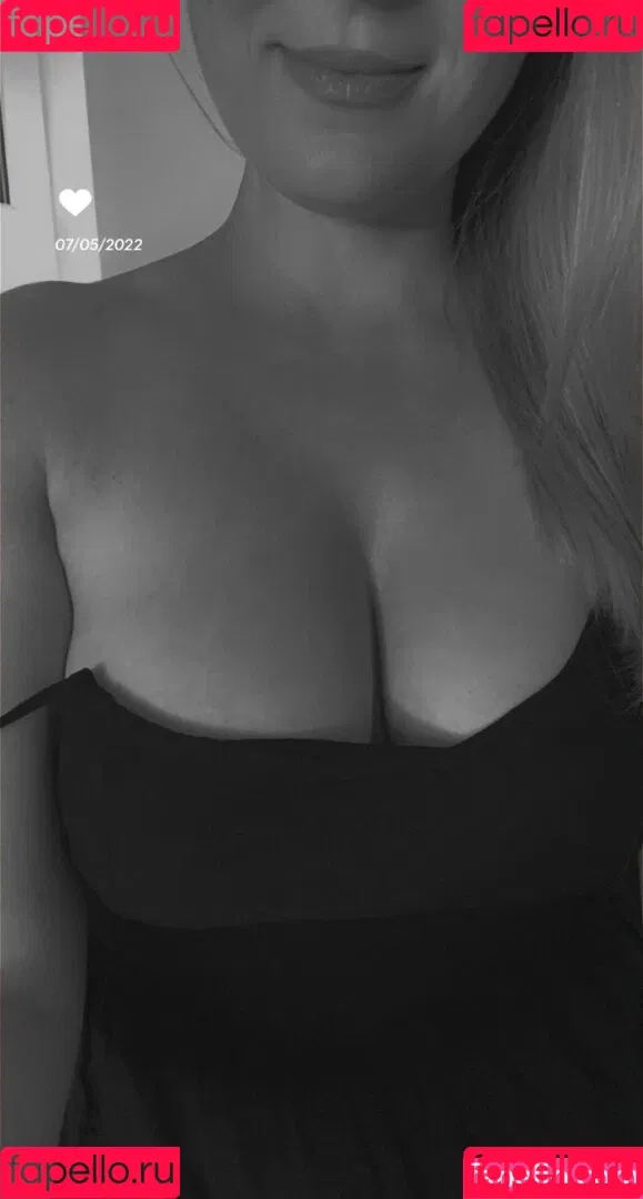Saltedhoney Onlyfans Photo Gallery 