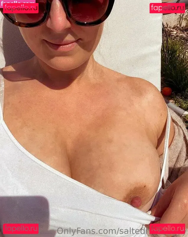 Saltedhoney Onlyfans Photo Gallery 