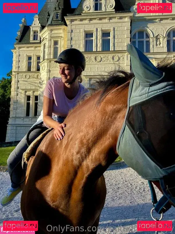 Saltedhoney Onlyfans Photo Gallery 