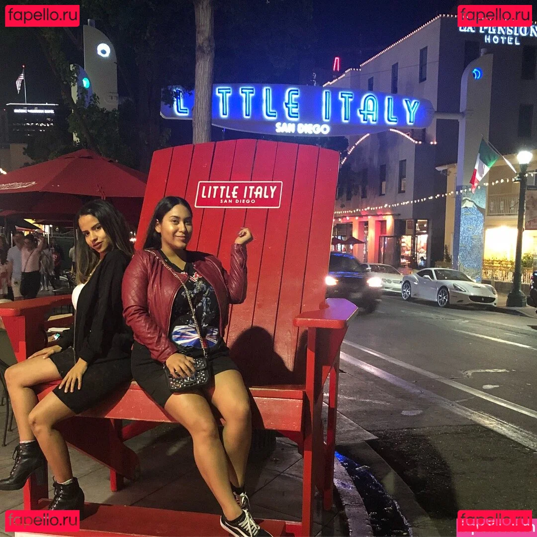 realroses Onlyfans Photo Gallery 