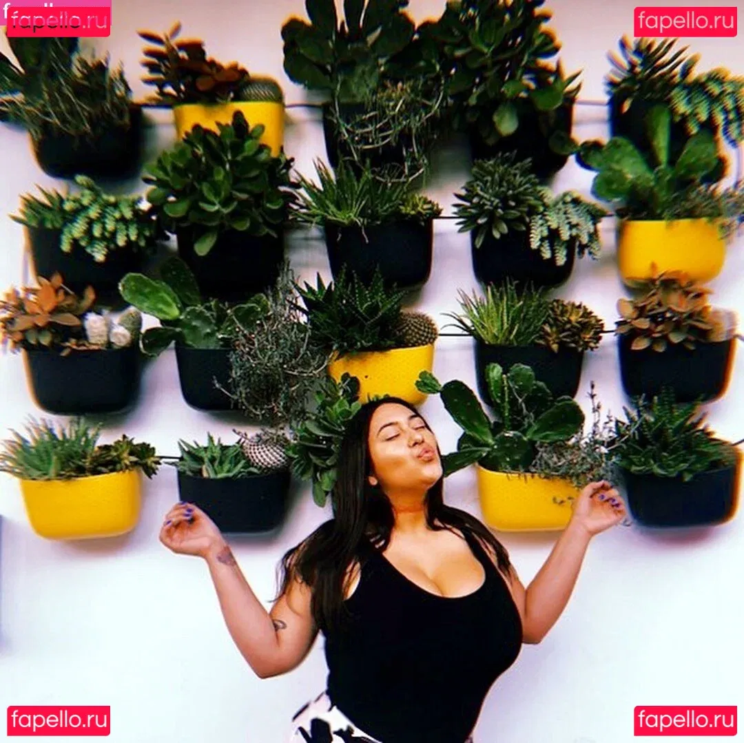 realroses Onlyfans Photo Gallery 