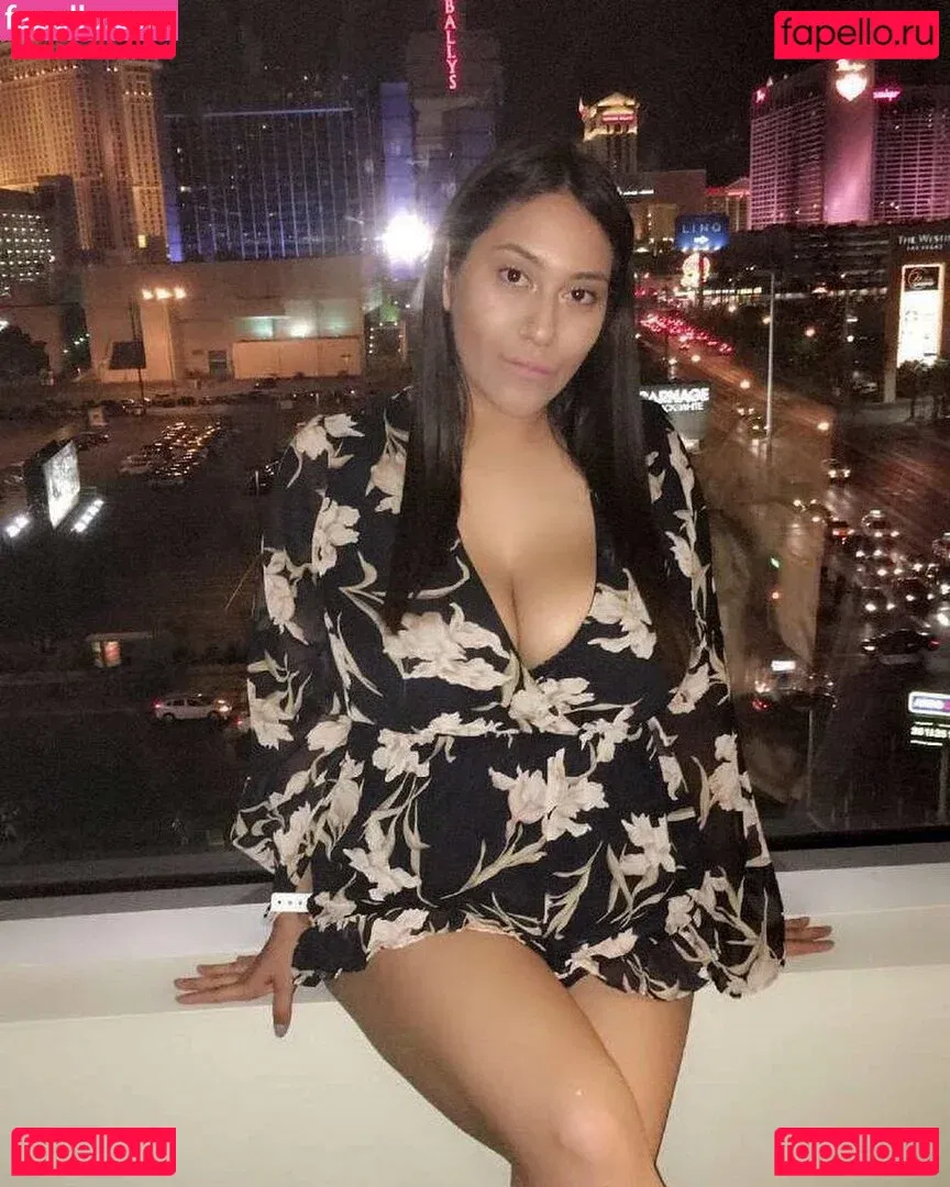 realroses Onlyfans Photo Gallery 