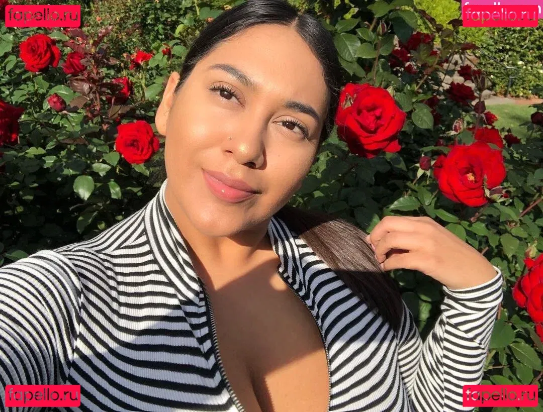 realroses Onlyfans Photo Gallery 