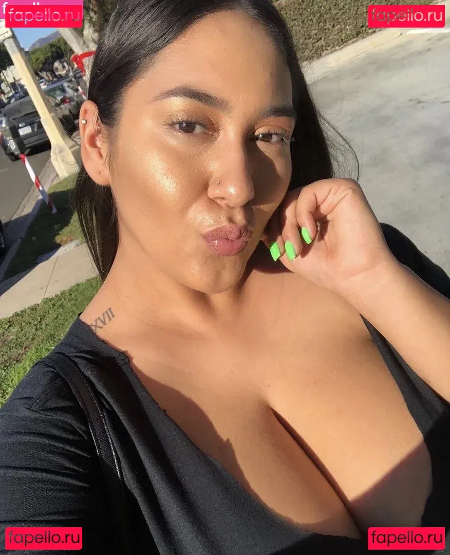 realroses Onlyfans Photo Gallery 