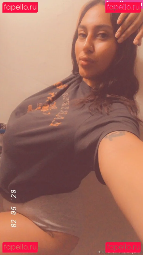 realroses Onlyfans Photo Gallery 