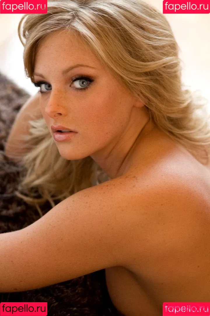 Aryka Lynne Onlyfans Photo Gallery 