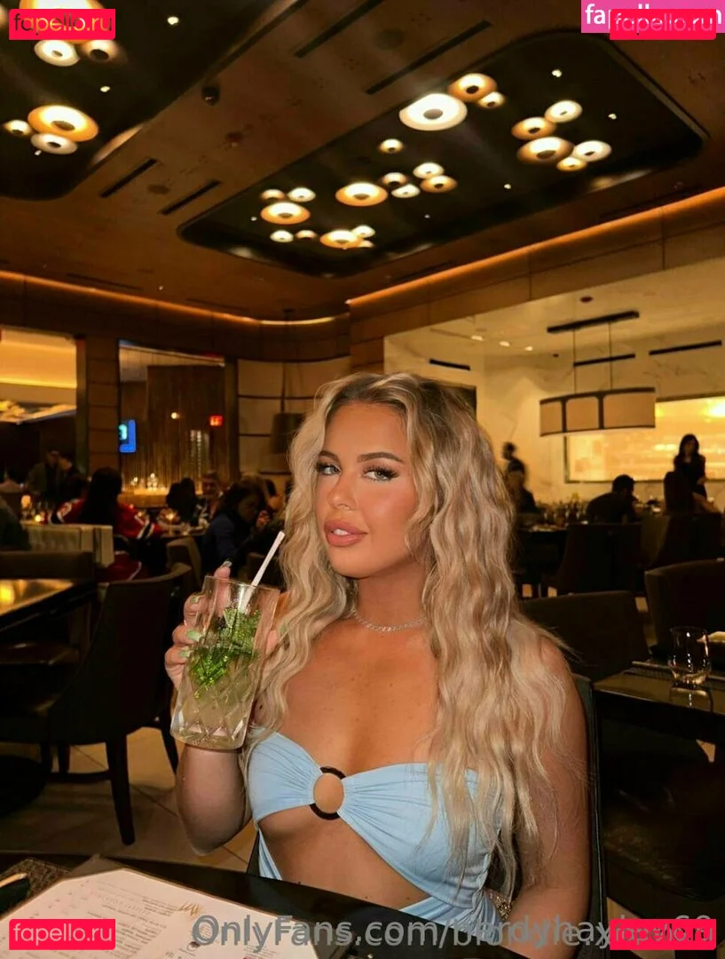 nerdyhayley69 Onlyfans Photo Gallery 