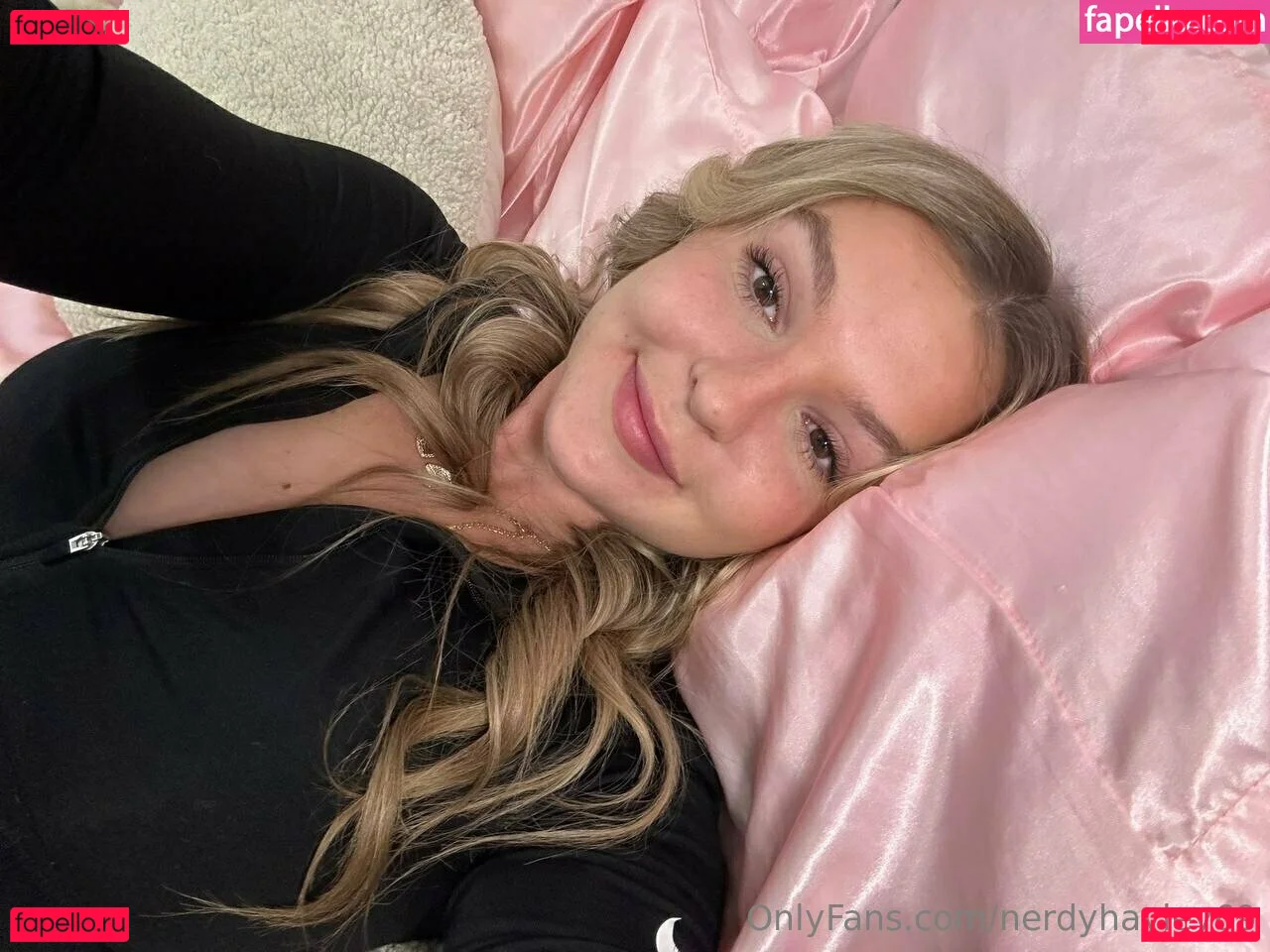 nerdyhayley69 Onlyfans Photo Gallery 