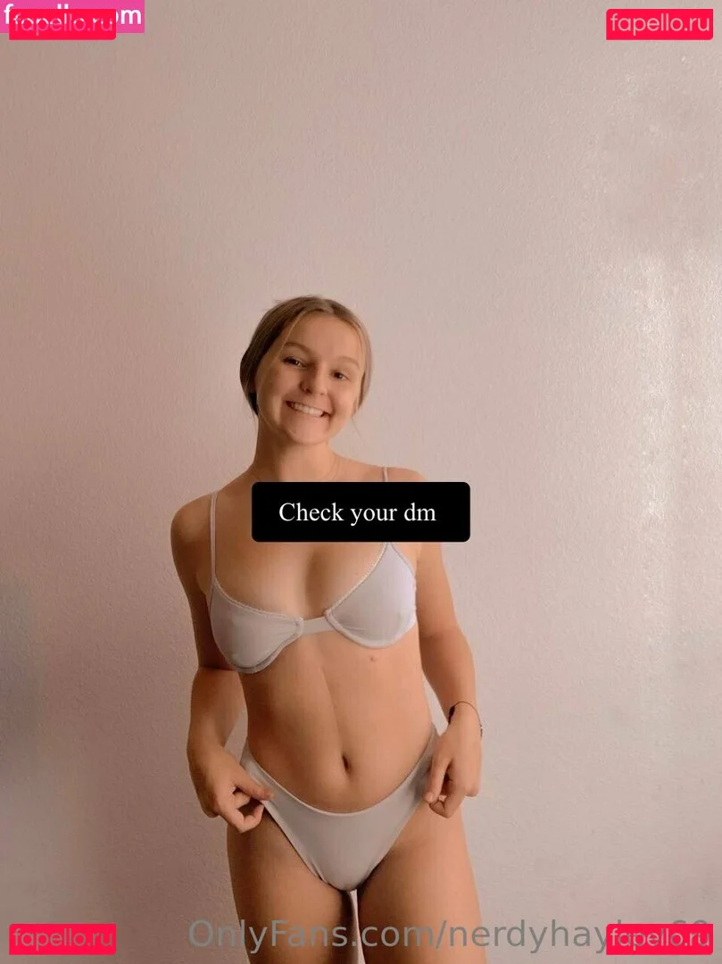 nerdyhayley69 Onlyfans Photo Gallery 