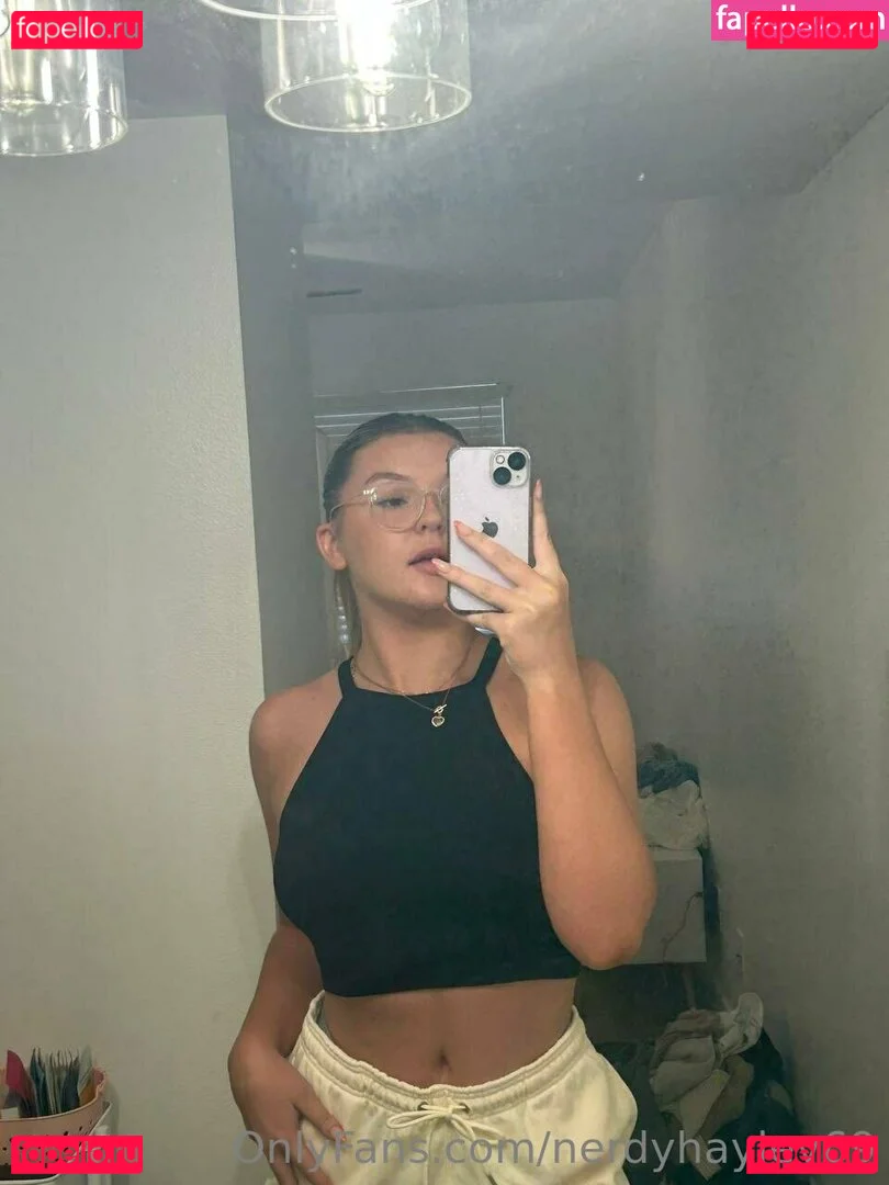 nerdyhayley69 Onlyfans Photo Gallery 