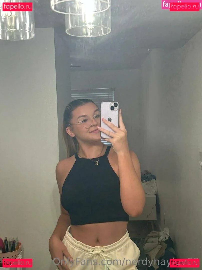 nerdyhayley69 Onlyfans Photo Gallery 