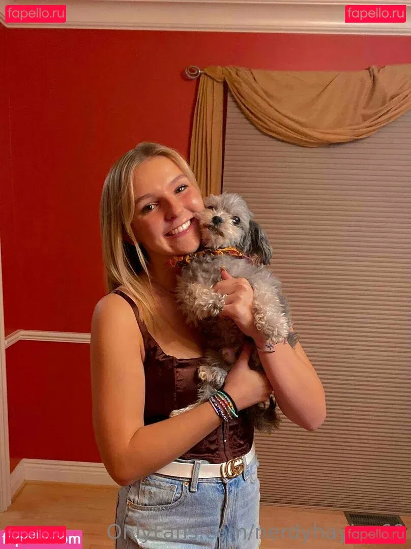 nerdyhayley69 Onlyfans Photo Gallery 