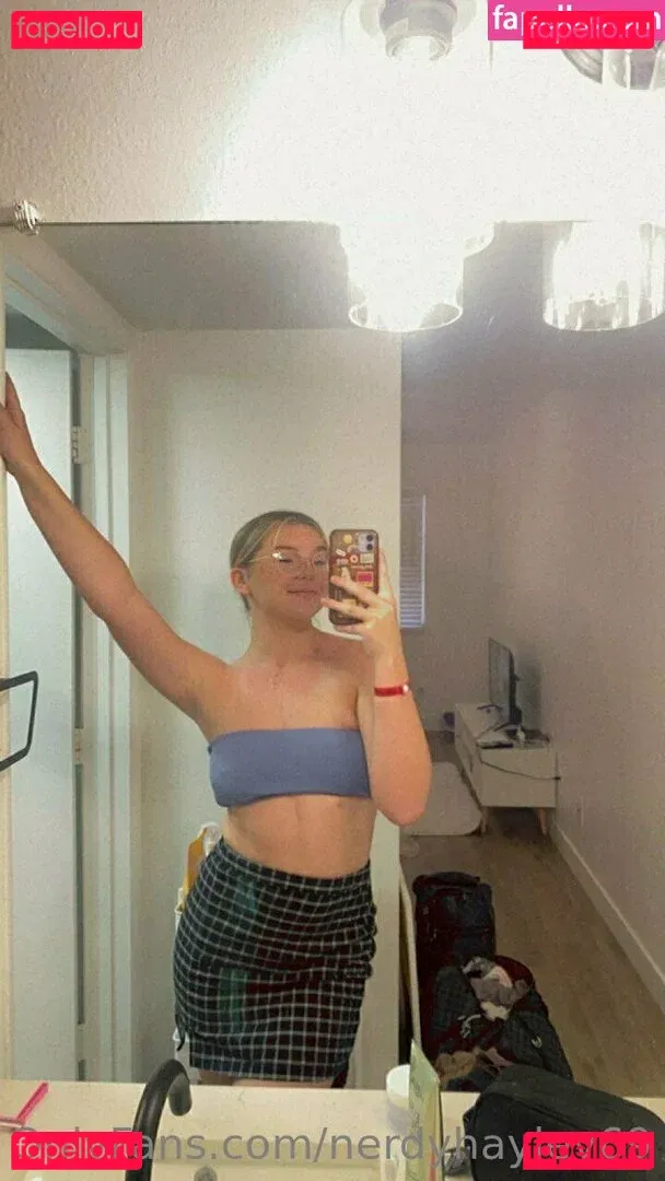 nerdyhayley69 Onlyfans Photo Gallery 