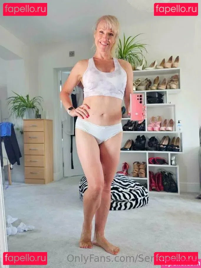 serenabou Onlyfans Photo Gallery 