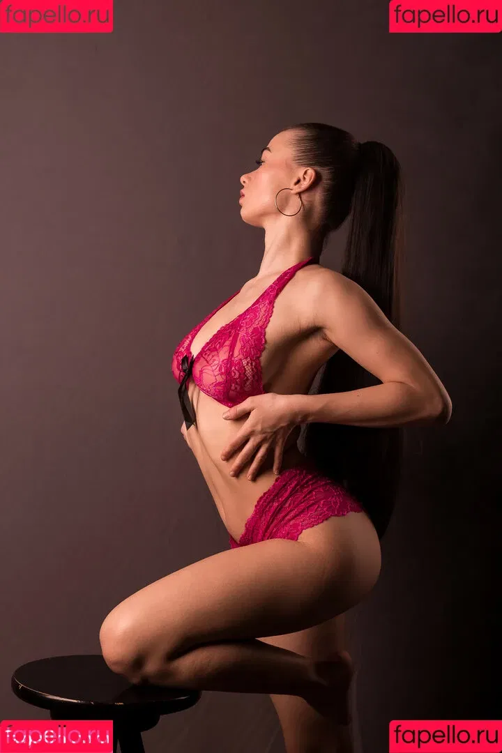 Florine Mazoyer Onlyfans Photo Gallery 