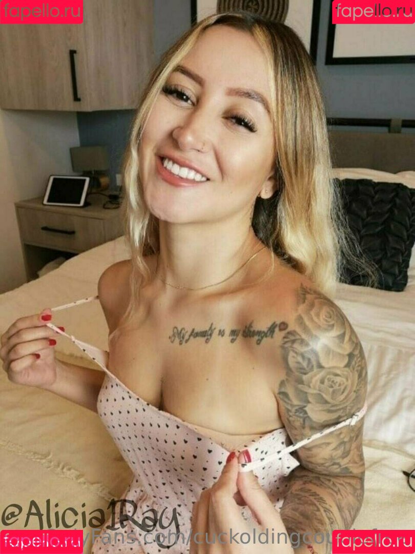 cuckoldingcouplefree Onlyfans Photo Gallery 