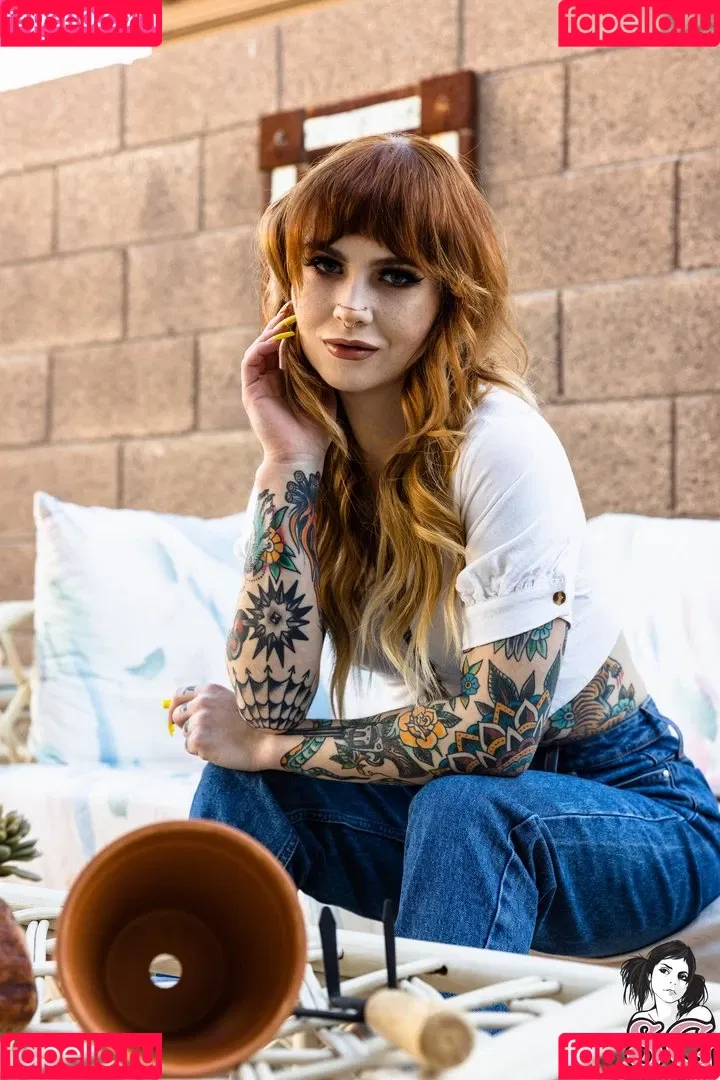 Loveless Suicide Onlyfans Photo Gallery 