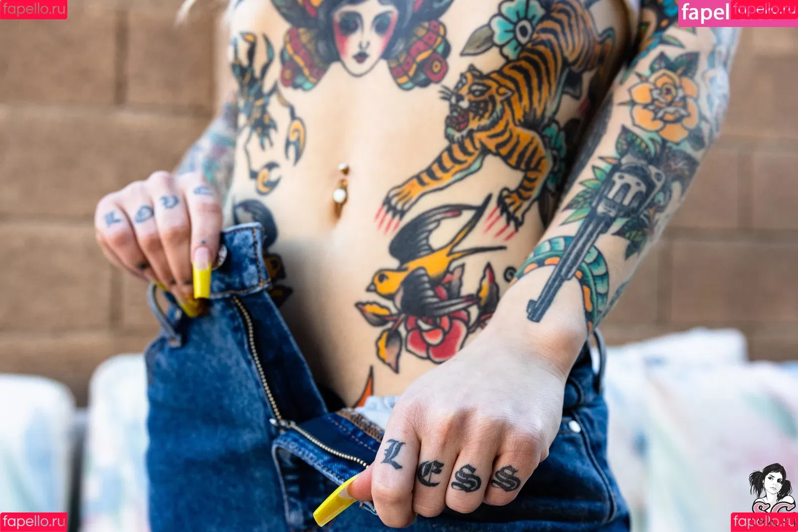 Loveless Suicide Onlyfans Photo Gallery 