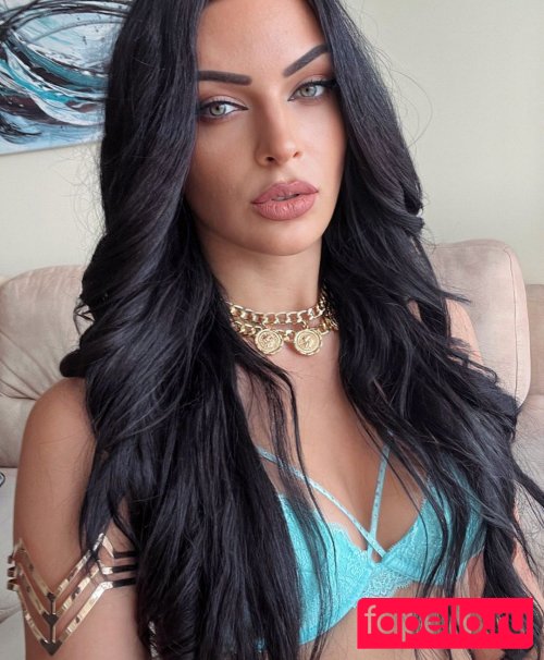 Jacqueline Neubauer Nude Onlyfans Photo 8
