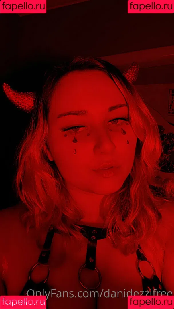 danidezzifree Onlyfans Photo Gallery 