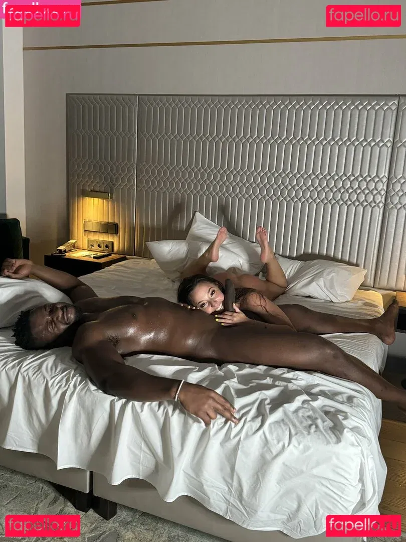 Amirah Adara Onlyfans Photo Gallery 