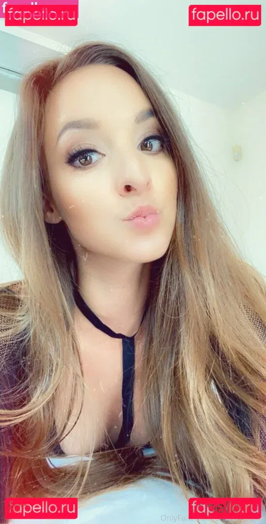 Amirah Adara Onlyfans Photo Gallery 