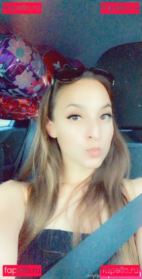 Amirah Adara Onlyfans Photo Gallery 