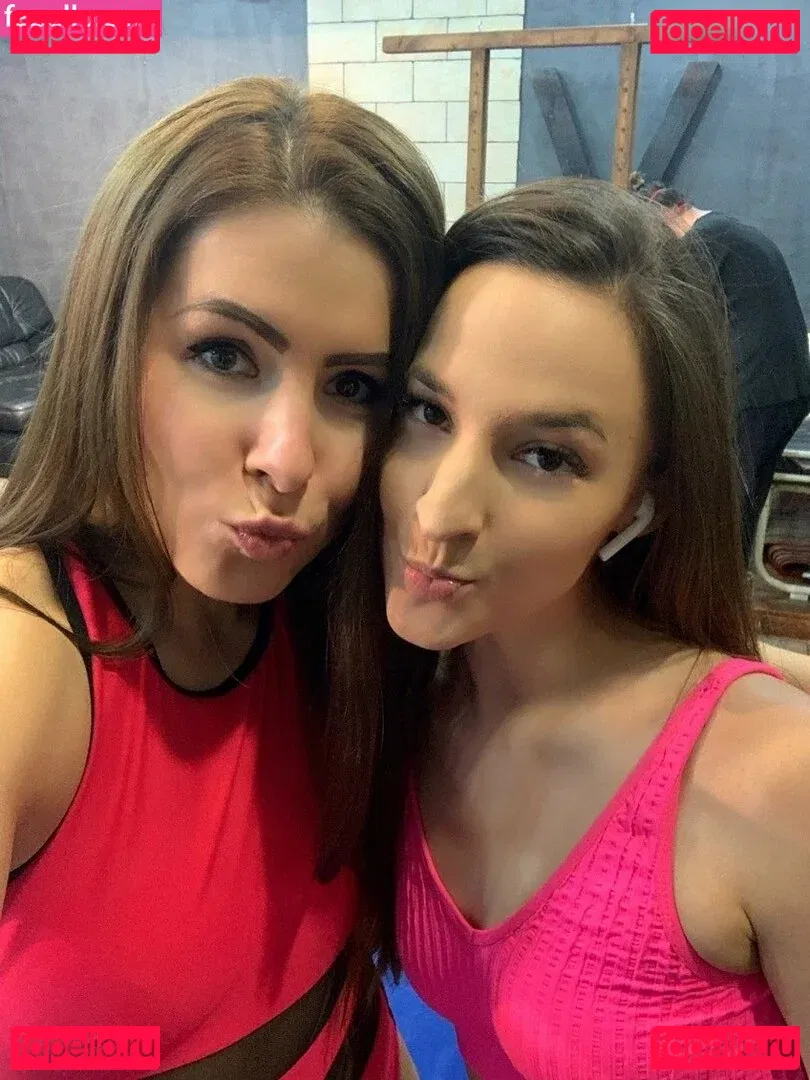 Amirah Adara Onlyfans Photo Gallery 