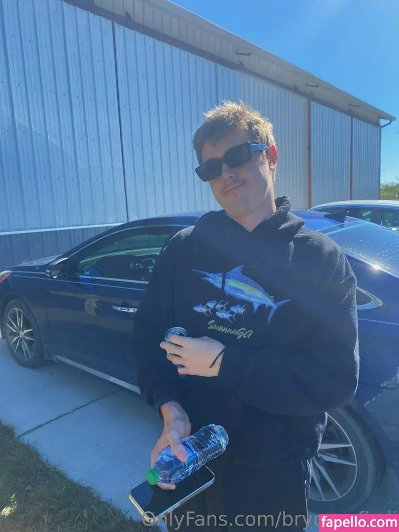 brycesgfkali Onlyfans Photo Gallery 