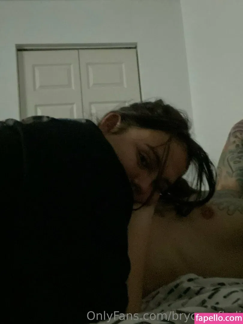 brycesgfkali Onlyfans Photo Gallery 